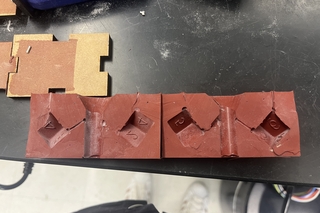 the whole mold open